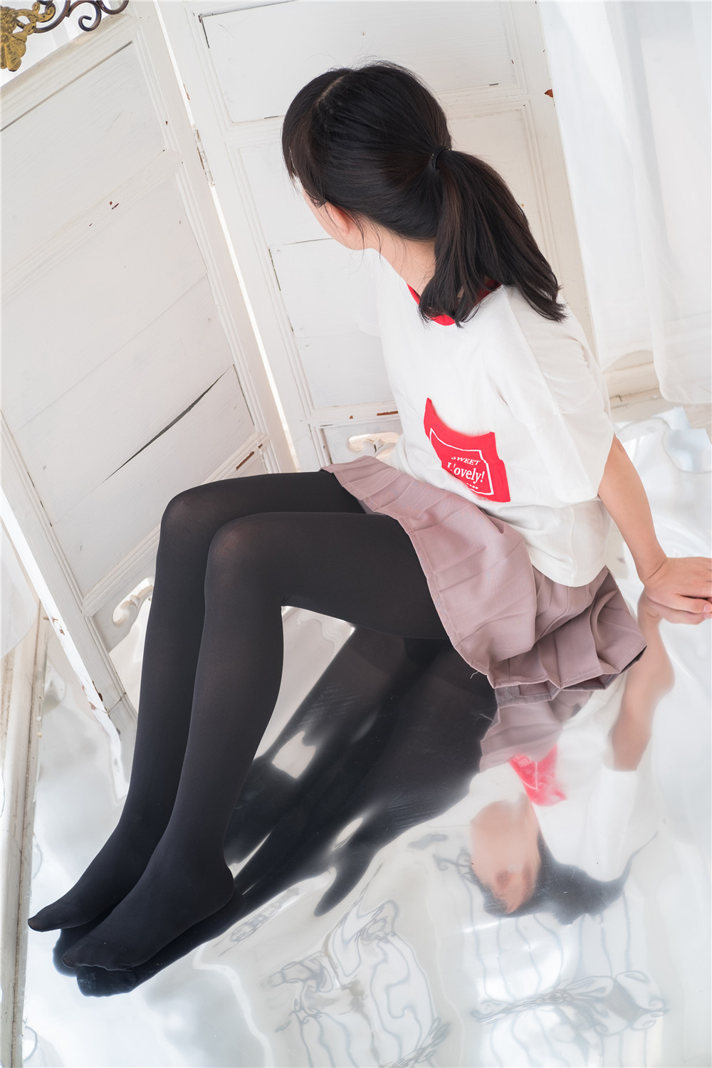 小乖哄睡] +[网红系列] +[小水不会水] 花边+QIUQIUUN 学姐